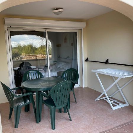 Studio Sur Le Domaine Du Golf De Pont Royal 马勒莫尔 外观 照片