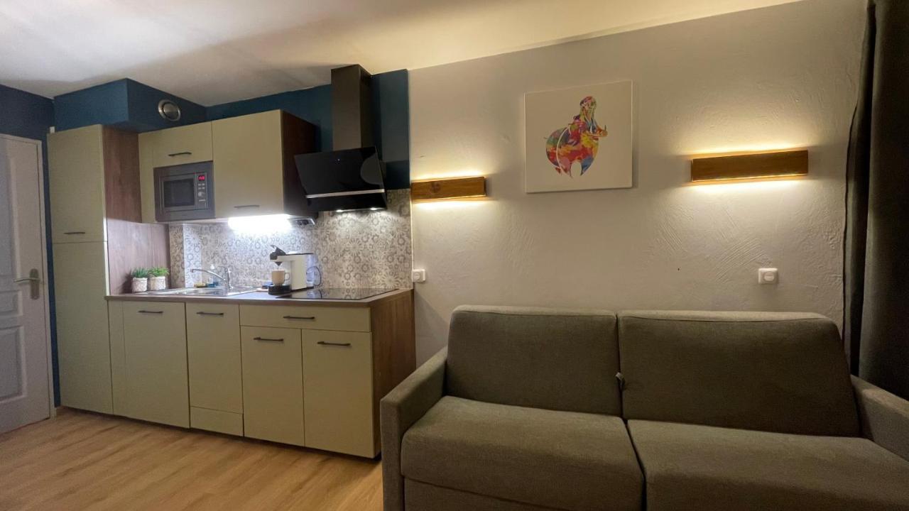 Studio Sur Le Domaine Du Golf De Pont Royal 马勒莫尔 外观 照片